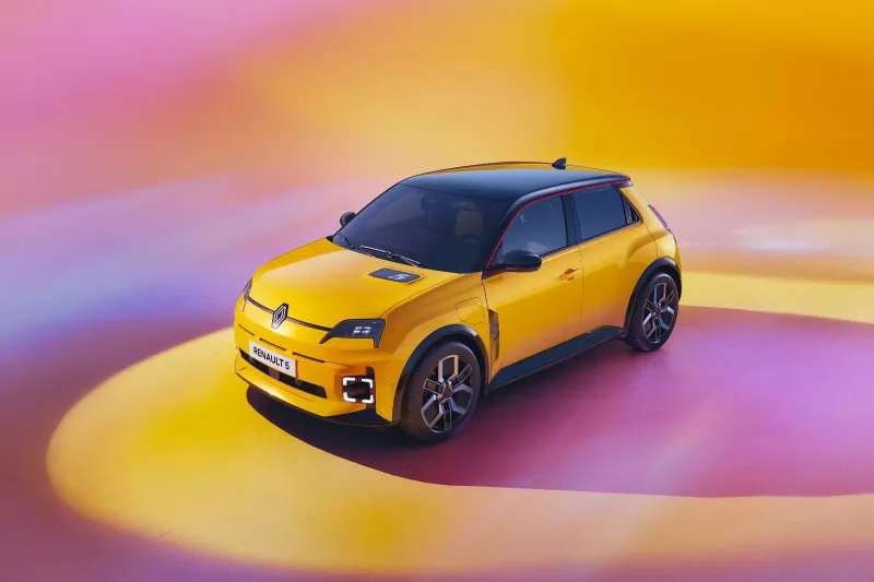 Vente de la nouvelle Renault 5 100% électrique dans notre garage